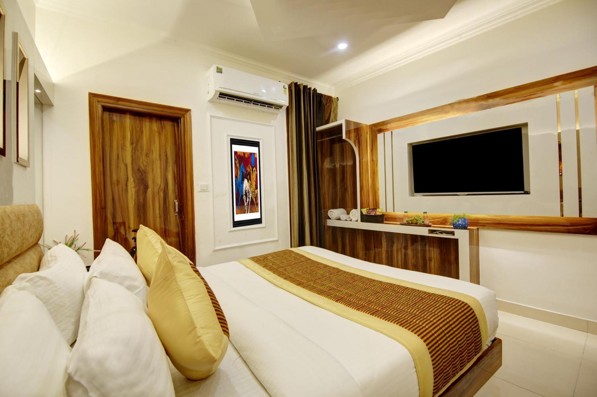 Hotel Star Villa - Front Of New Delhi Railway Station & 5 Minute From Connaught Place Buitenkant foto