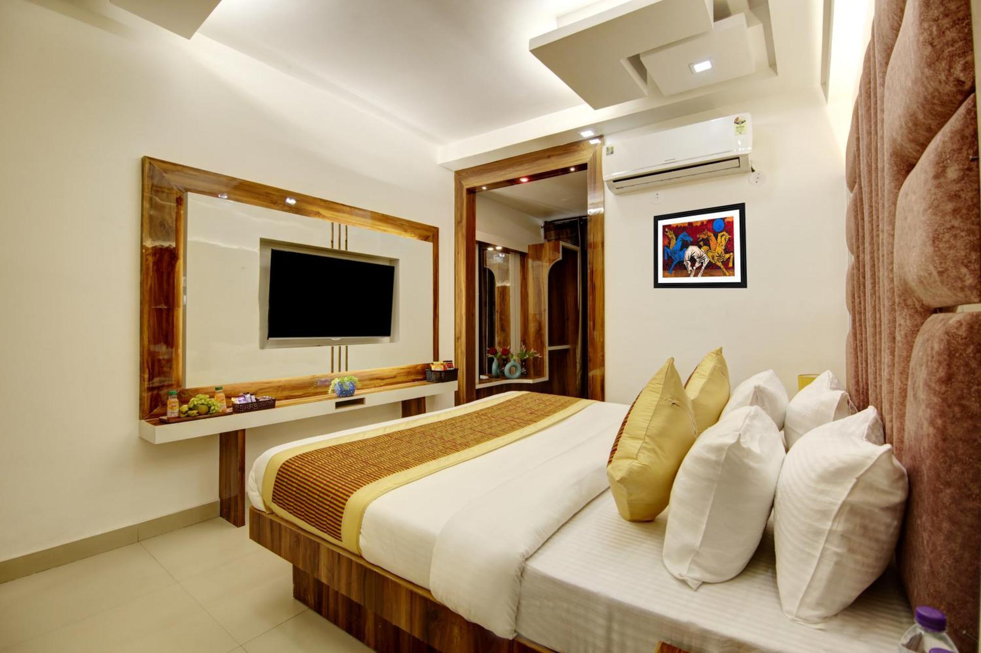 Hotel Star Villa - Front Of New Delhi Railway Station & 5 Minute From Connaught Place Buitenkant foto