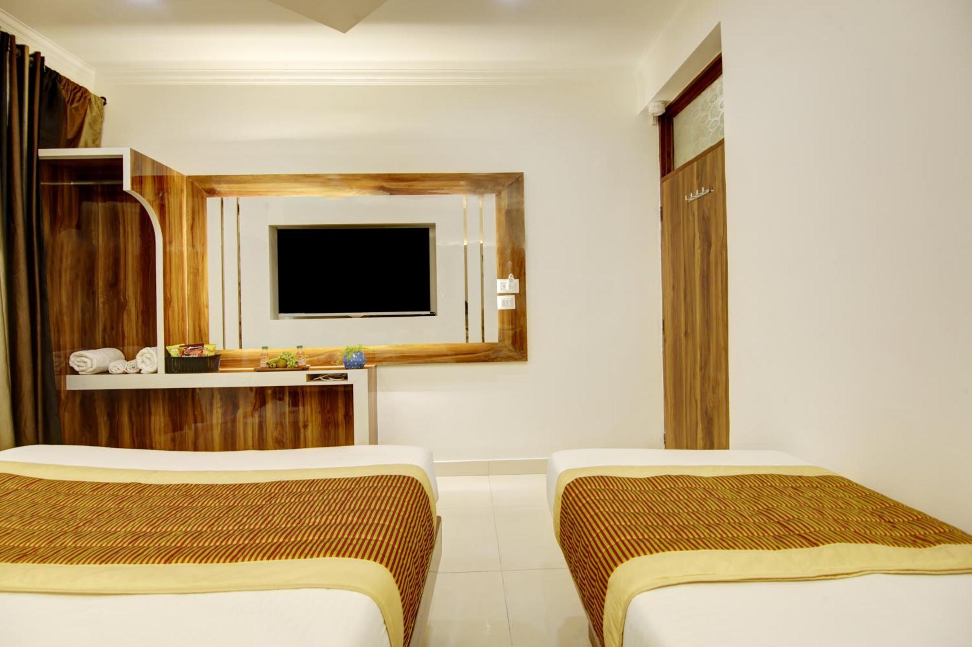 Hotel Star Villa - Front Of New Delhi Railway Station & 5 Minute From Connaught Place Buitenkant foto