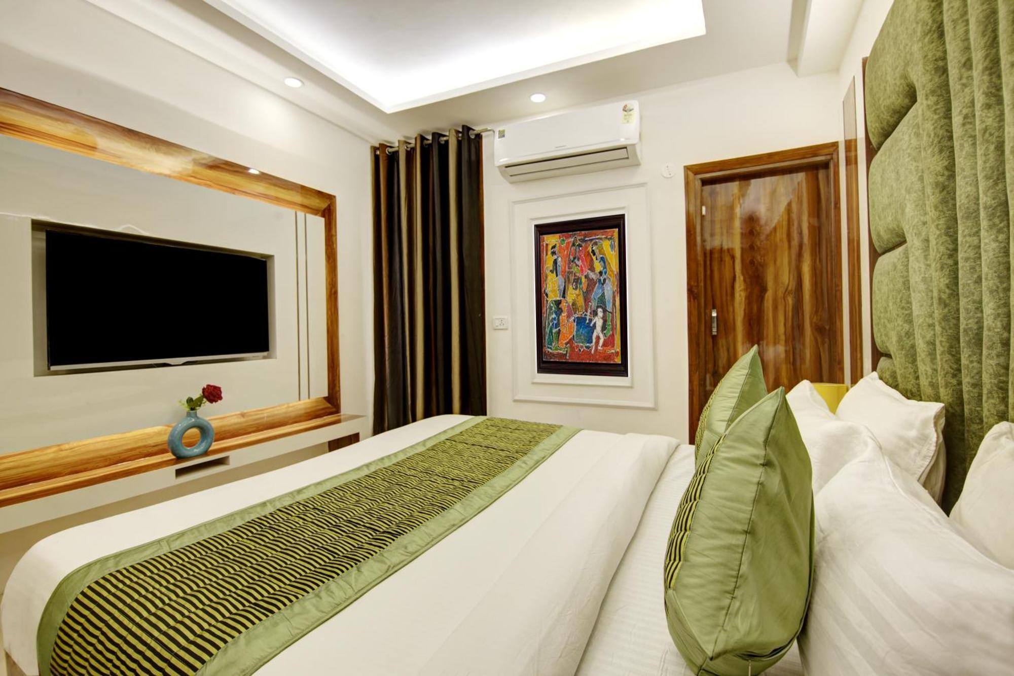 Hotel Star Villa - Front Of New Delhi Railway Station & 5 Minute From Connaught Place Buitenkant foto
