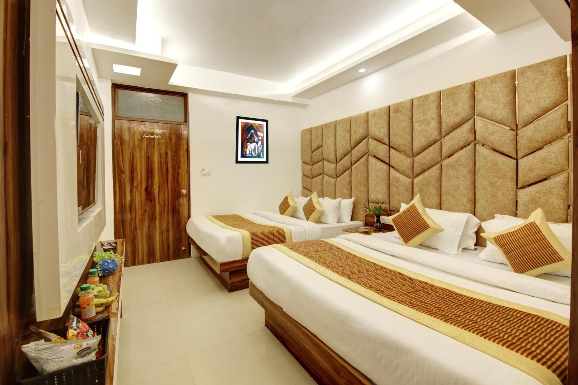 Hotel Star Villa - Front Of New Delhi Railway Station & 5 Minute From Connaught Place Buitenkant foto