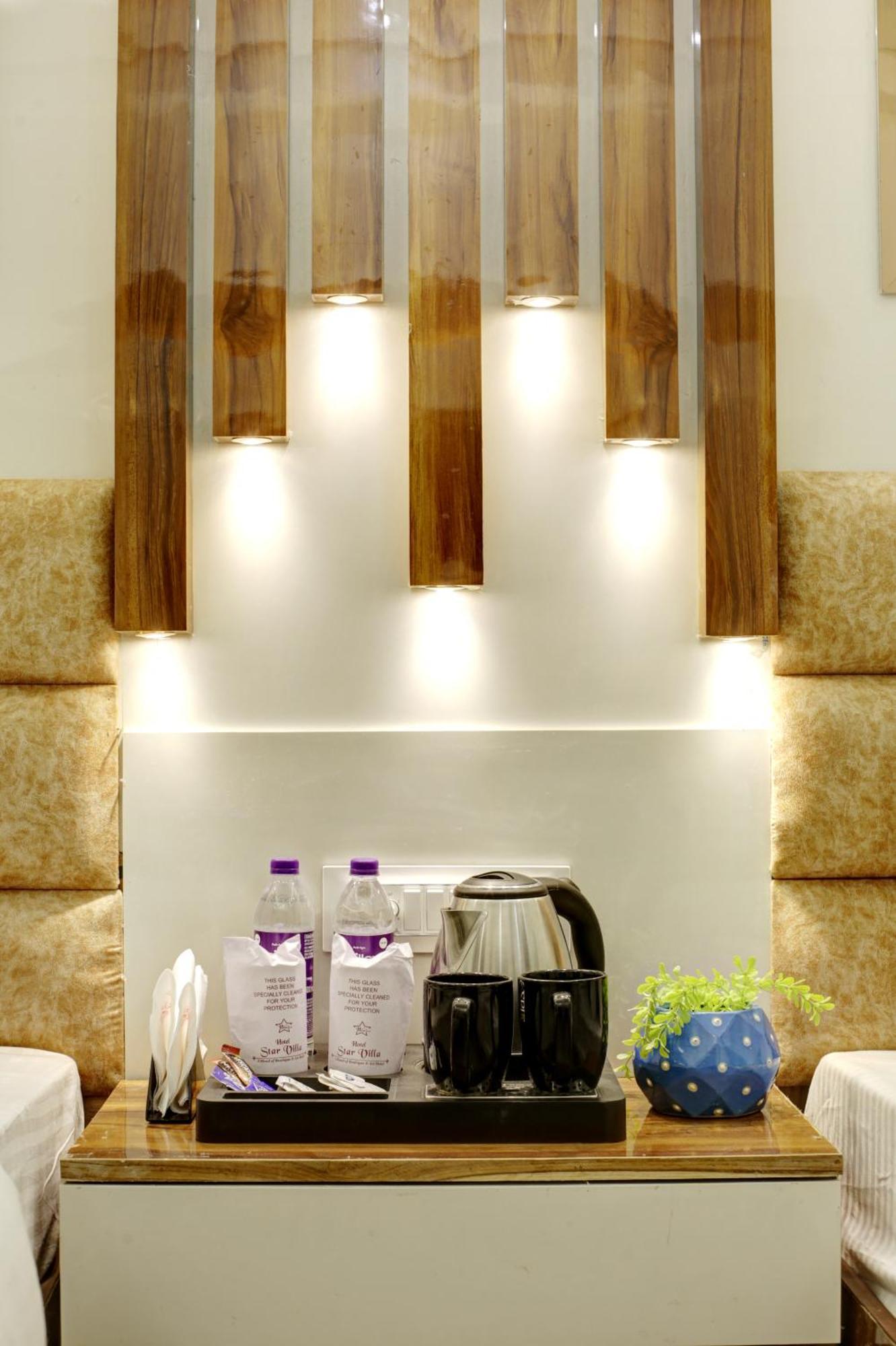 Hotel Star Villa - Front Of New Delhi Railway Station & 5 Minute From Connaught Place Buitenkant foto